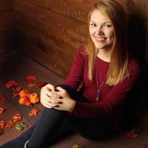 Meet your Posher, Stephanie